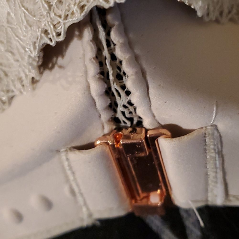 ModaSharp Bra - Picture 6 of 6
